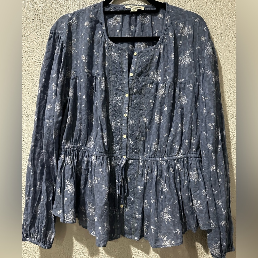 American Eagle Blue Floral Flowy Peasant Top